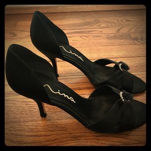 🚨Flash Sale🚨Nina Malila Satin Heels-GUC